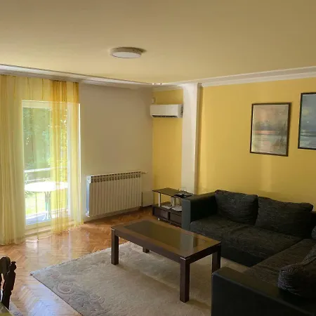 Emina
